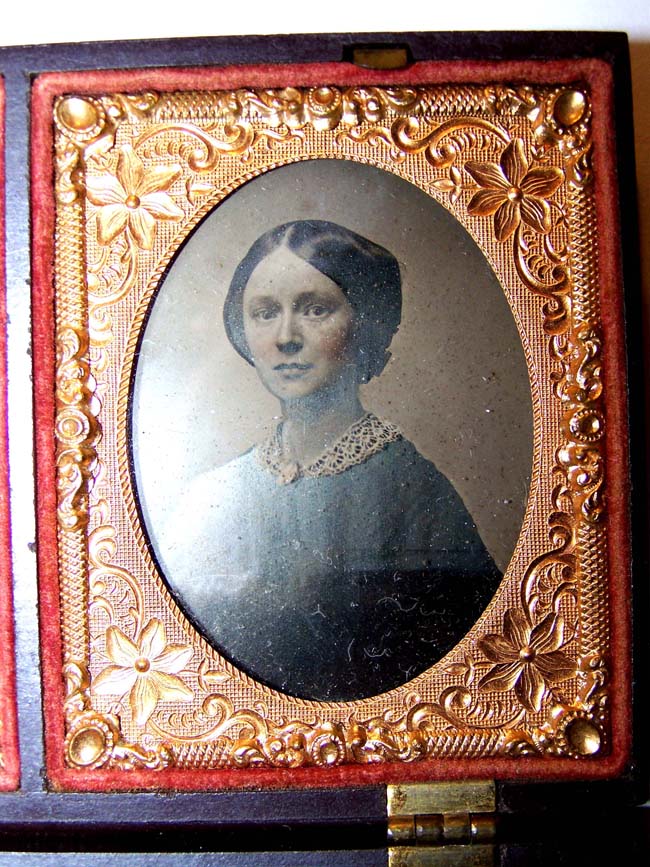 A Rare Four Photo Gutta Percha Case circa 1860 — image 4